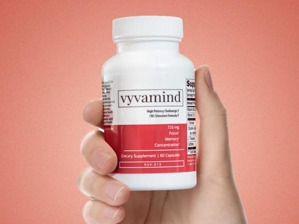 Vyvamind nootropic supplement bottle